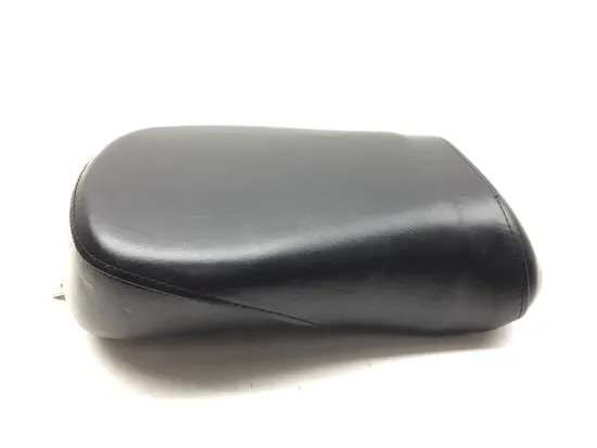 Rear Passenger Seat Back Pad Cushion 2005 Suzuki Boulevard C50 2957A