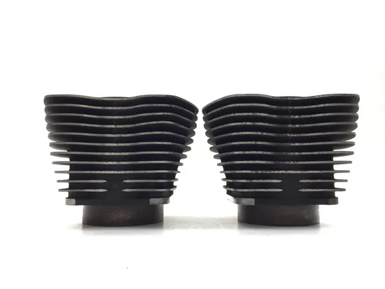 Front Rear Cylinder Jugs w Pistons 2006 Harley Road King EFI FLHRI 3014A