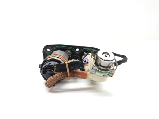 Gas Fuel Tank Pump 2009 Harley-Davidson Sportster 1200 Low XL1200L 3016A