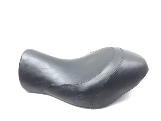 Seat 2009 Harley-Davidson Sportster 1200 Low XL1200L 3016A