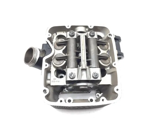 Engine Cylinder Head Complete Front 2001 Victory V92C Deluxe 2974A x