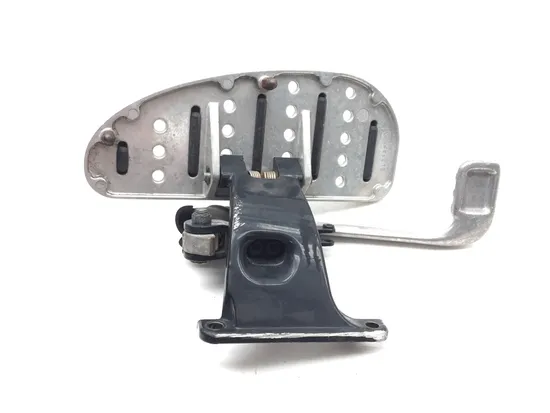 Right Floorboard With Brake Pedal 2001 Victory V92C Deluxe 2974A x