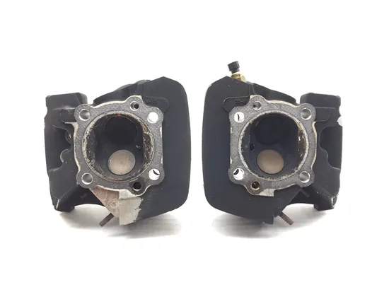 Front Rear Cylinder Head Set 2005 Electra Glide Ultra Classic FLHTCUI 3012A x