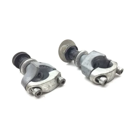 Handle Bar Mount Clamps 2005 Electra Glide Ultra Classic EFI FLHTCUI 3012A 7