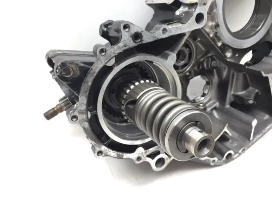 Engine Left Right Center Cases 2003 Yamaha V Star 1100 XVS1100AW Classic 2948A x