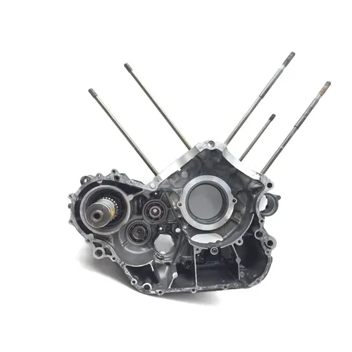 Engine Left Right Center Cases 2003 Yamaha V Star 1100 XVS1100AW Classic 2948A x 17