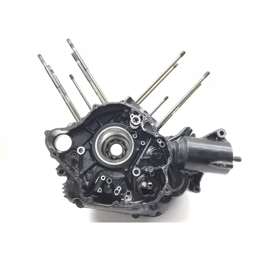 Engine Left Right Center Cases 2003 Yamaha V Star 1100 XVS1100AW Classic 2948A x 3