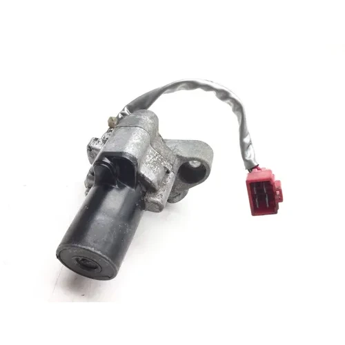 Lockset Ignition Trunk Tank Gas Cap Key 2003 Yamaha V Star 1100 Classic 2948A x 18