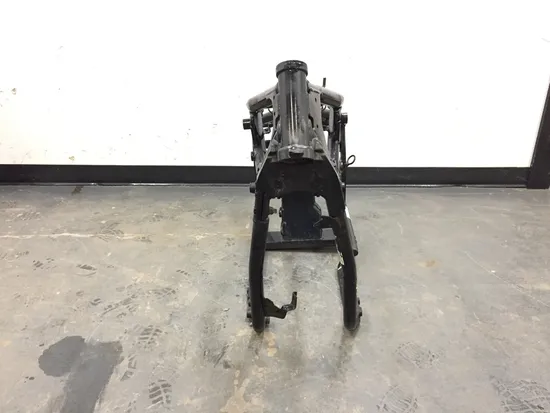 Main Frame Chassis 2003 Yamaha V Star 1100 XVS1100AW Classic 2948A PARTS