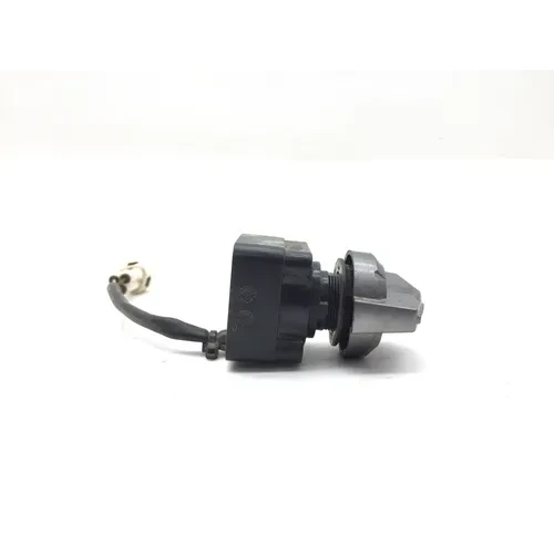 2 Wheel 4 Wheel Switch 2016 Yamaha YXZ1000R 3010A 5