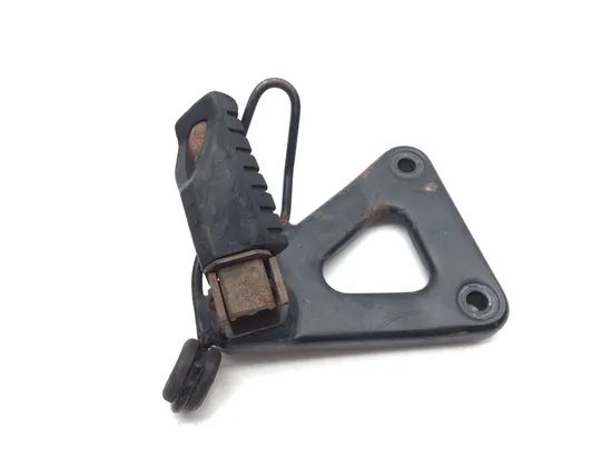 Right Rear Back Passenger Peg Bracket Side 2011 Kawasaki KLR650 3008A x