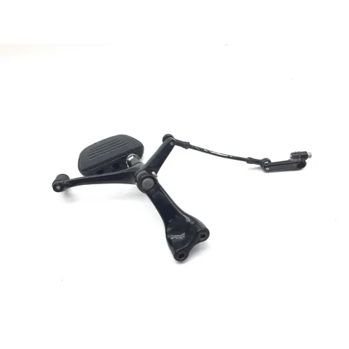 Left Right Forward Controls Foot Pegs 2011 Harley Sportster 1200 XL1200N 2927A x 9