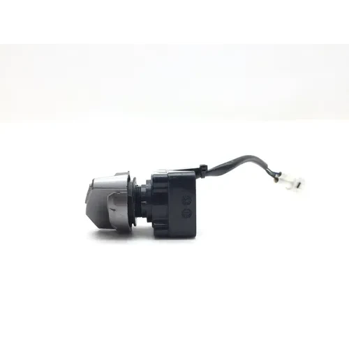 2 Wheel 4 Wheel Switch 2016 Yamaha YXZ1000R 3006A 10