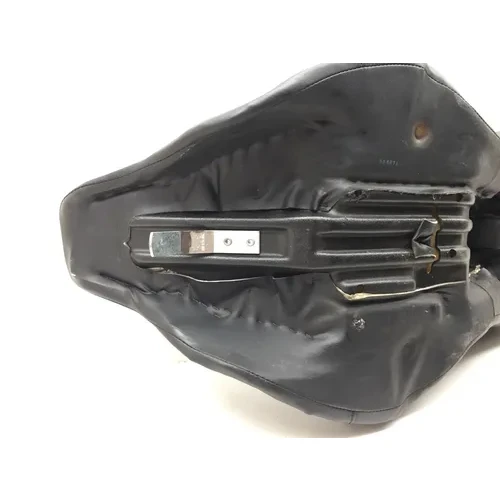 Seat 2000 Harley-Davidson Electra Glide Police EFI FLHTPI 3004A x 9