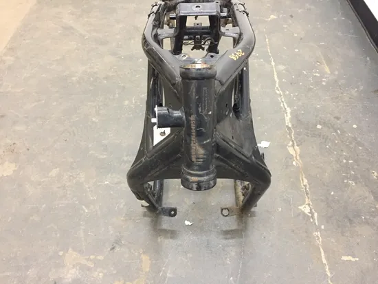 Main Frame Chassis 1996 Kawasaki Vulcan 1500 VN1500D Classic 2958A x