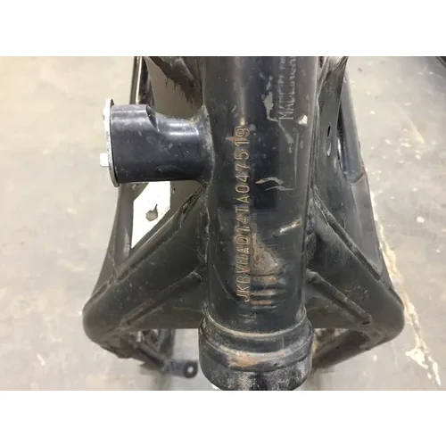 Main Frame Chassis 1996 Kawasaki Vulcan 1500 VN1500D Classic 2958A x 7