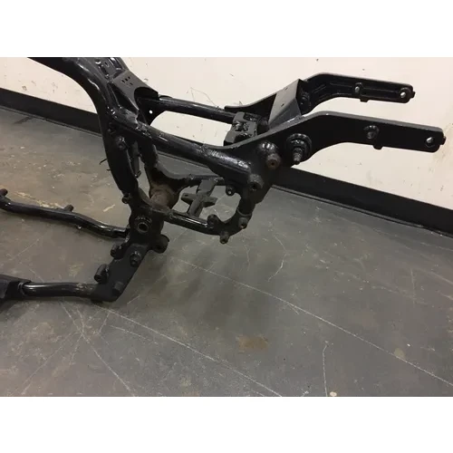 Main Frame Chassis 2000 Kawasaki Vulcan 1500 VN1500L Nomad FI 3007A 2
