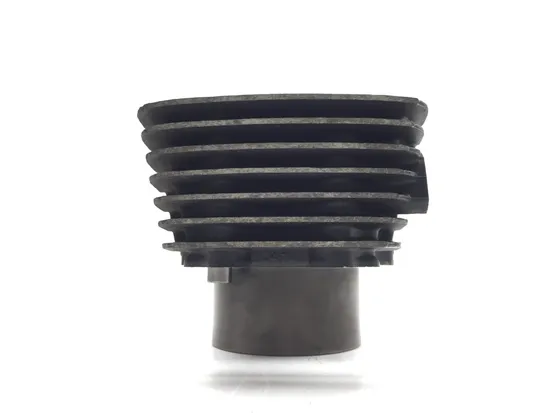 Engine Cylinder Jug W Piston Front 1996 Kawasaki Vulcan 1500 Classic 2958A x