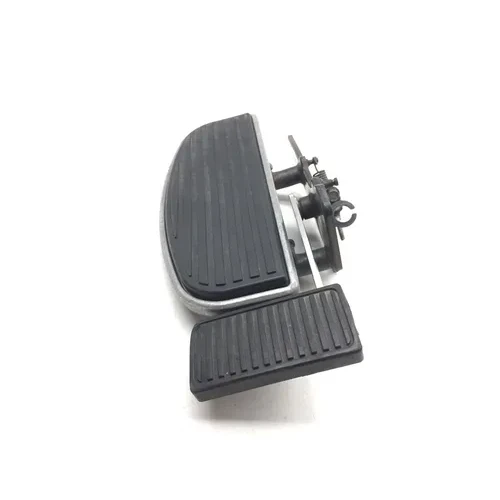 Right Driver Floorboard 1996 Kawasaki Vulcan 1500 VN1500D Classic 2958A x 11
