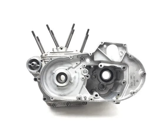 Engine Left Right Center Cases 1996 Harley-Davidson Sportster 883 XLH883 3003A