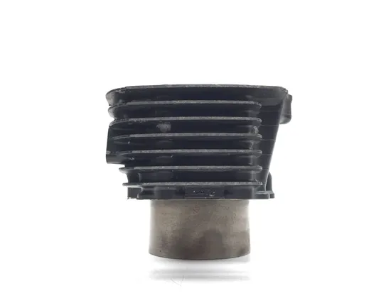 Engine Cylinder Jug Rear 2000 Kawasaki Vulcan 1500 VN1500L Nomad FI 3007A x