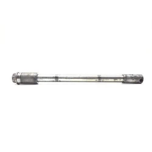 Rear Wheel Axle 2000 Kawasaki Vulcan 1500 VN1500L Nomad FI 3007A 3