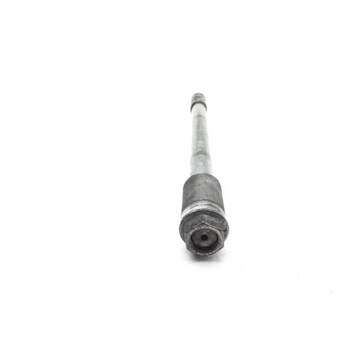 Rear Wheel Axle 2000 Kawasaki Vulcan 1500 VN1500L Nomad FI 3007A 5