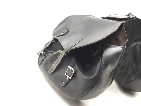 Saddlebags 2000 Kawasaki Vulcan 1500 VN1500L Nomad FI 3007A