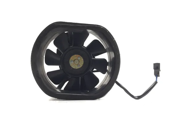 Engine Radiator Cooling Fan 2000 Suzuki Marauder 800 VZ800 3029A