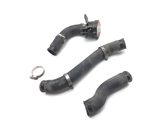 Engine Radiator Cooling Hoses 2000 Suzuki Marauder 800 VZ800 3029A