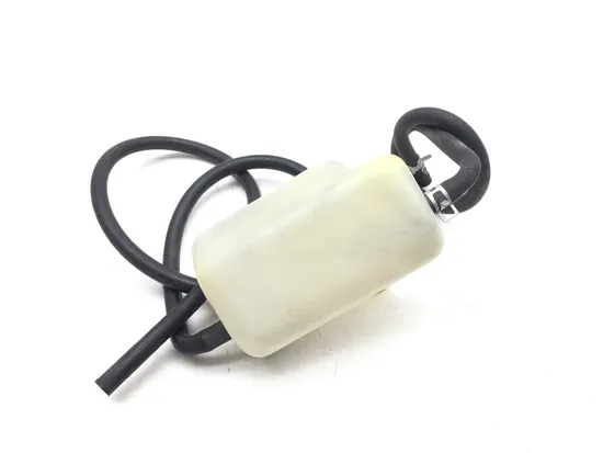 Engine Radiator Overflow Tank 2000 Suzuki Marauder 800 VZ800 3029A
