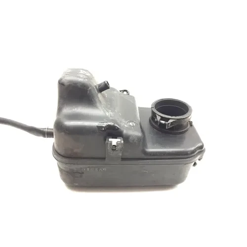 Airbox Air Box 2000 Suzuki Marauder 800 VZ800 3029A 9