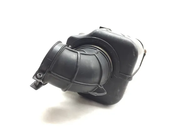 Airbox Air Box 2000 Suzuki Marauder 800 VZ800 3029A 18