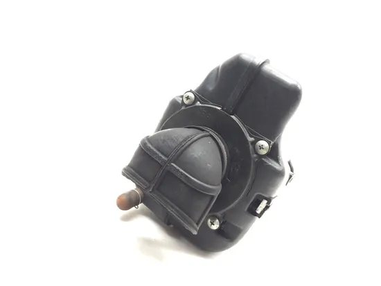 Airbox Air Box 2000 Suzuki Marauder 800 VZ800 3029A 16