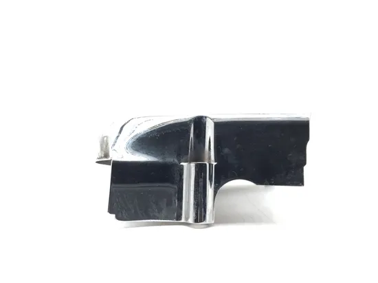 Engine Sprocket Cover 2000 Suzuki Marauder 800 VZ800 3029A x