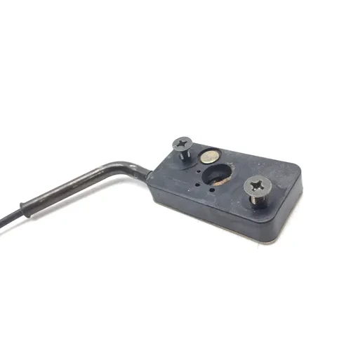 Rear Seat Trunk Latch 2000 Suzuki Marauder 800 VZ800 3029A 7
