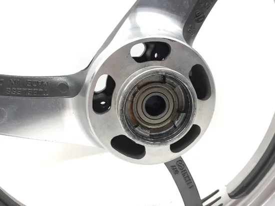 Front Wheel Rim 2000 Suzuki Marauder 800 VZ800 3029A x 2