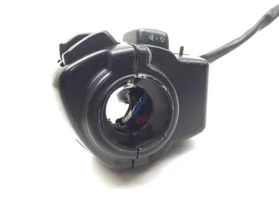 Left Headlight Bar Switch 2005 Harley-Davidson Electra Glide EFI FLHTI 2939A x