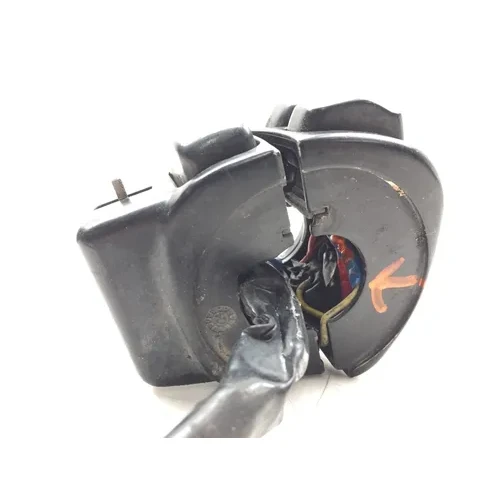 Left Headlight Bar Switch 2005 Harley-Davidson Electra Glide EFI FLHTI 2939A x 9