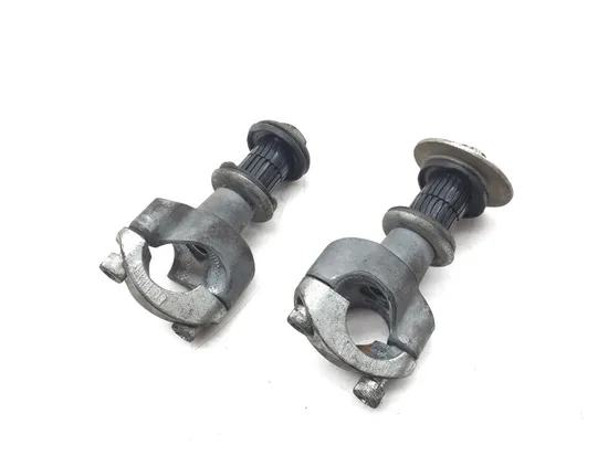 Handle Bar Mount Clamps 2005 Harley-Davidson Electra Glide EFI FLHTI 2939A