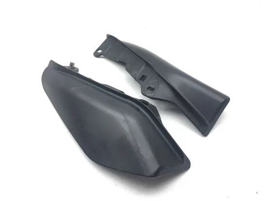 Mid Frame Air Deflectors 2012 Harley-Davidson Road King Police FLHP 2966A