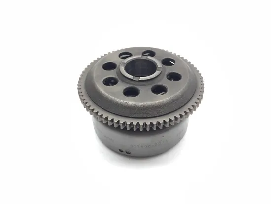 Engine Flywheel W Starter Clutch 1989 Honda FourTrax 300 TRX300 2x4 3039A