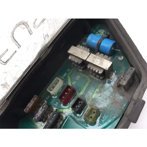 Fuse Box 1995 Harley-Davidson Electra Glide Ultra Classic EFI FLHTCUI 3028A 5
