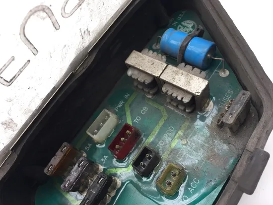 Fuse Box 1995 Harley-Davidson Electra Glide Ultra Classic EFI FLHTCUI 3028A