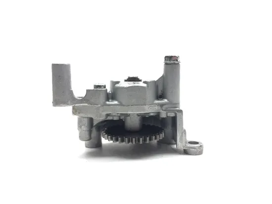 Engine Oil Pump Assembly 1992 Honda FourTrax 300 TRX300 2x4 3040A