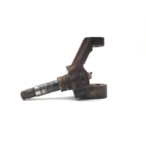 Right Steering Knuckle 2002 Honda Recon 250 TRX250TM 2x4 3042A 10