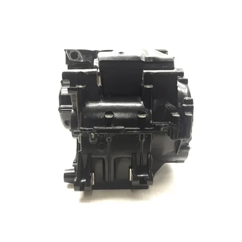 Upper Lower Center Cases Case 2000 Triumph Daytona 955i 2912A 5