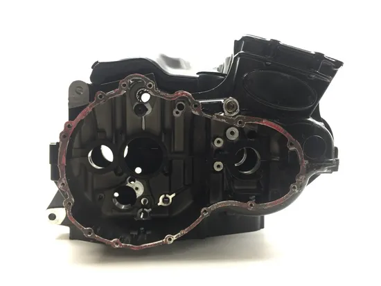 Upper Lower Center Cases Case 2000 Triumph Daytona 955i 2912A