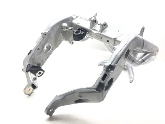 Main Frame Chassis 2000 Triumph Daytona 955i 2912A