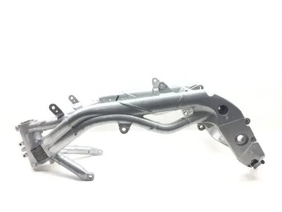 Main Frame Chassis 2000 Triumph Daytona 955i 2912A